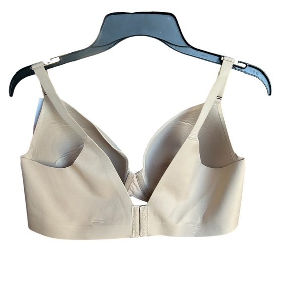 NWT Cacique Women's Full Coverage Bra - Picture 2 of 5